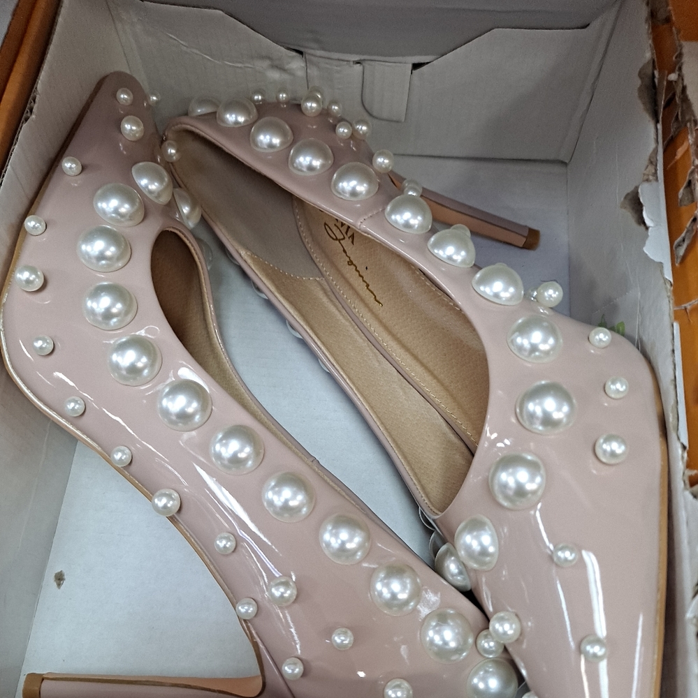 WOMEN'S UNIQUELY STYLE HIGH HEELS